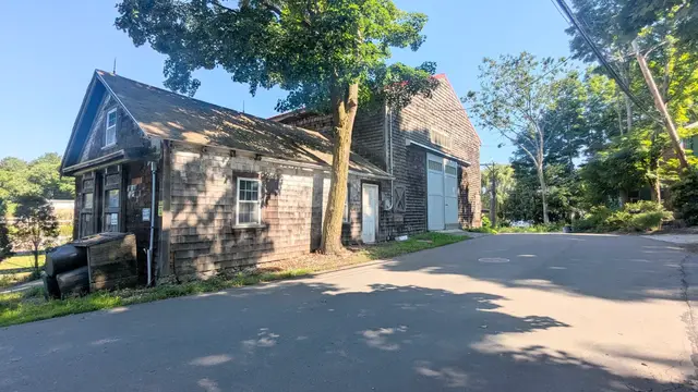 55 Allen St