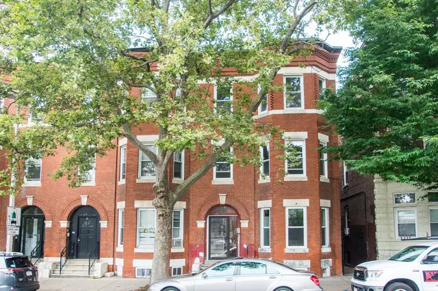 79 Brighton Ave #1