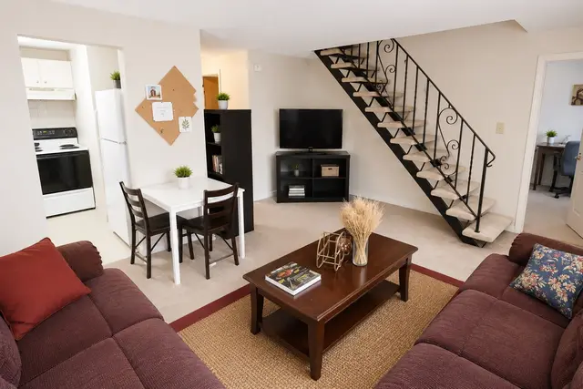 24 Highland Ave #11