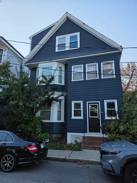 16 Henry St #1