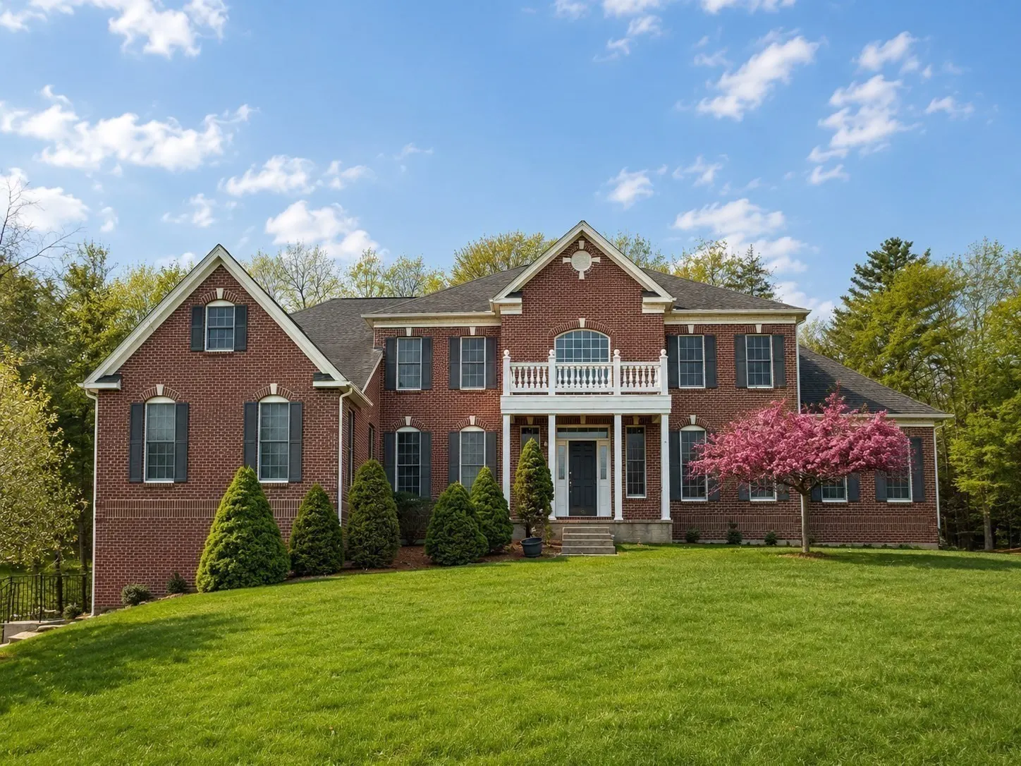4 Summit Way, Hopkinton