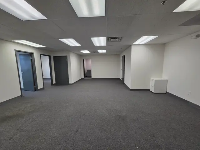 100 Tower Office Park #K