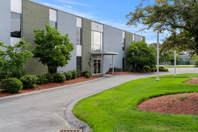 4 Preston Ct