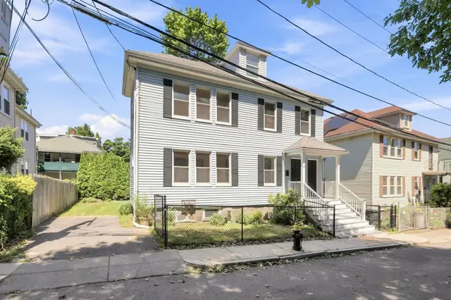 23-25 Suncrest Rd #2