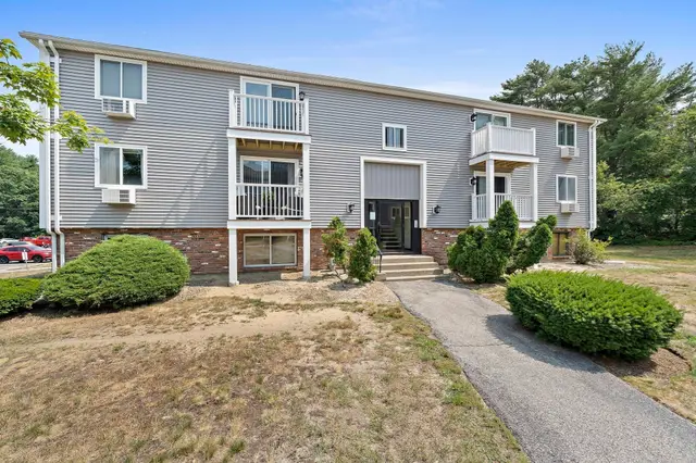 8 Royal Dane Dr #65