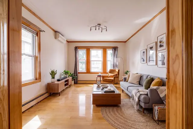 59 Court St #2