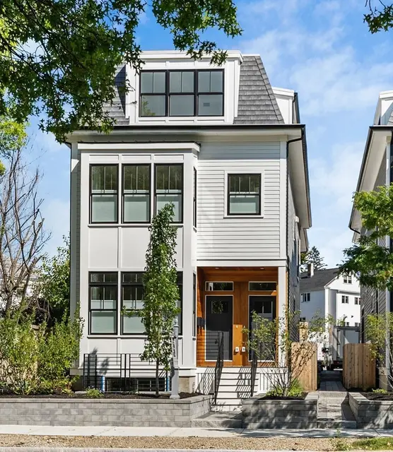 327 Alewife Brook Pkwy #B