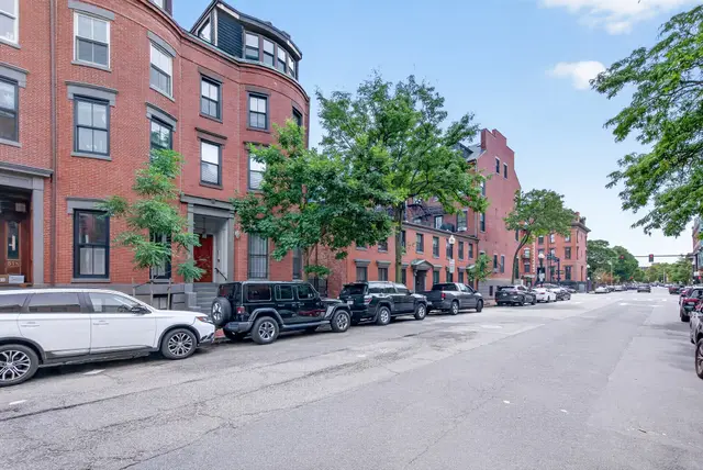520 Shawmut Avenue #1