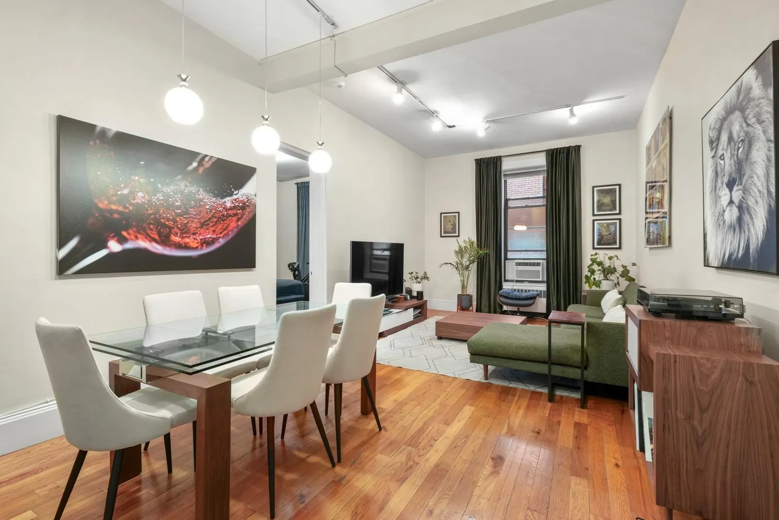 271 Dartmouth St #4E, Boston