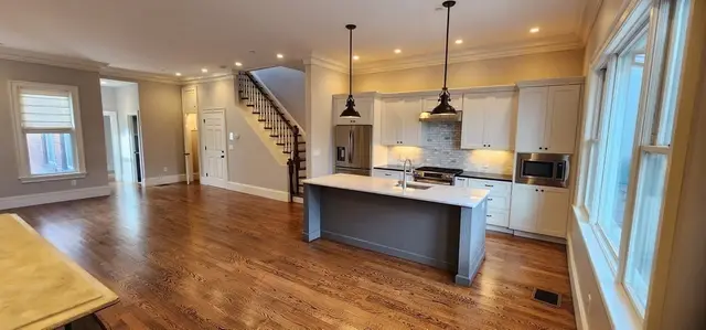 118 F