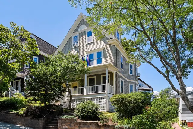 17 Windermere Road