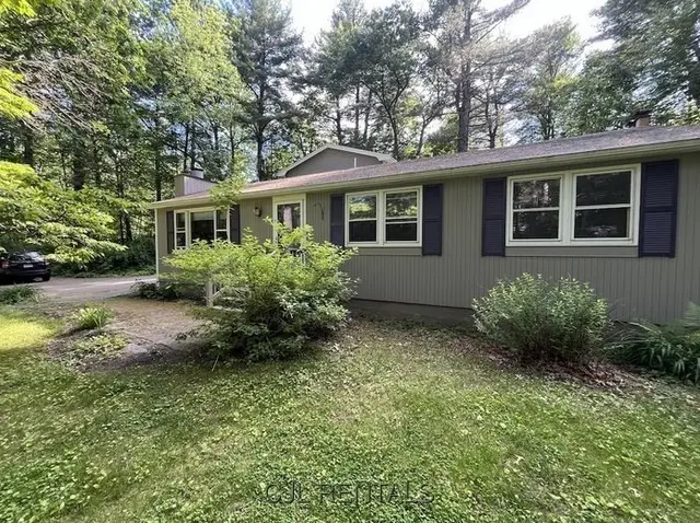 148 Newtown Rd #-