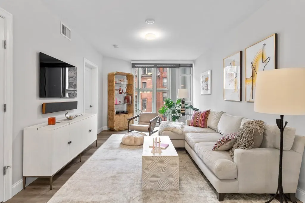 771 Harrison Avenue #208, Boston