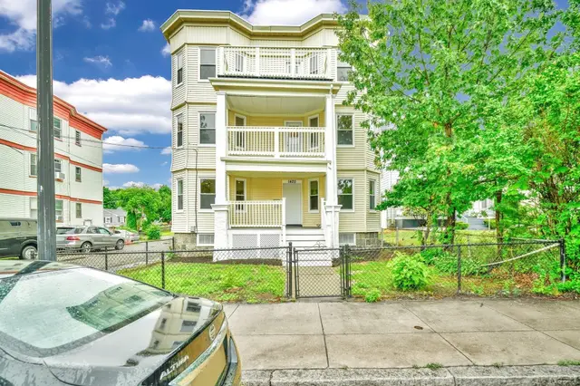 1420 River St #3