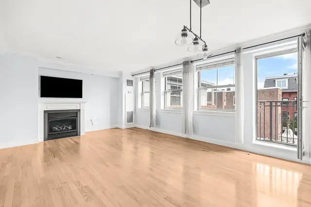 44 Prince St #508