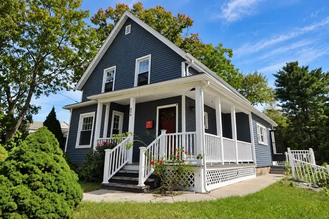 899 S Franklin