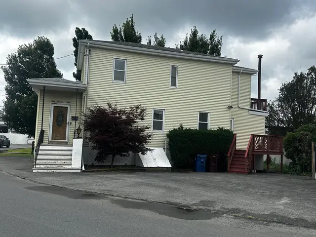 103 Sagamore
