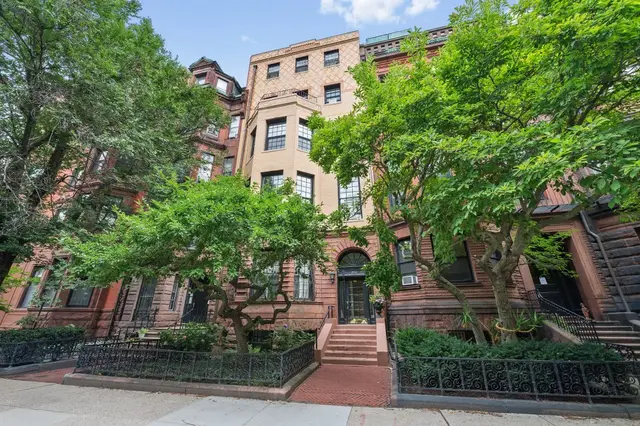 233 Commonwealth Avenue #7