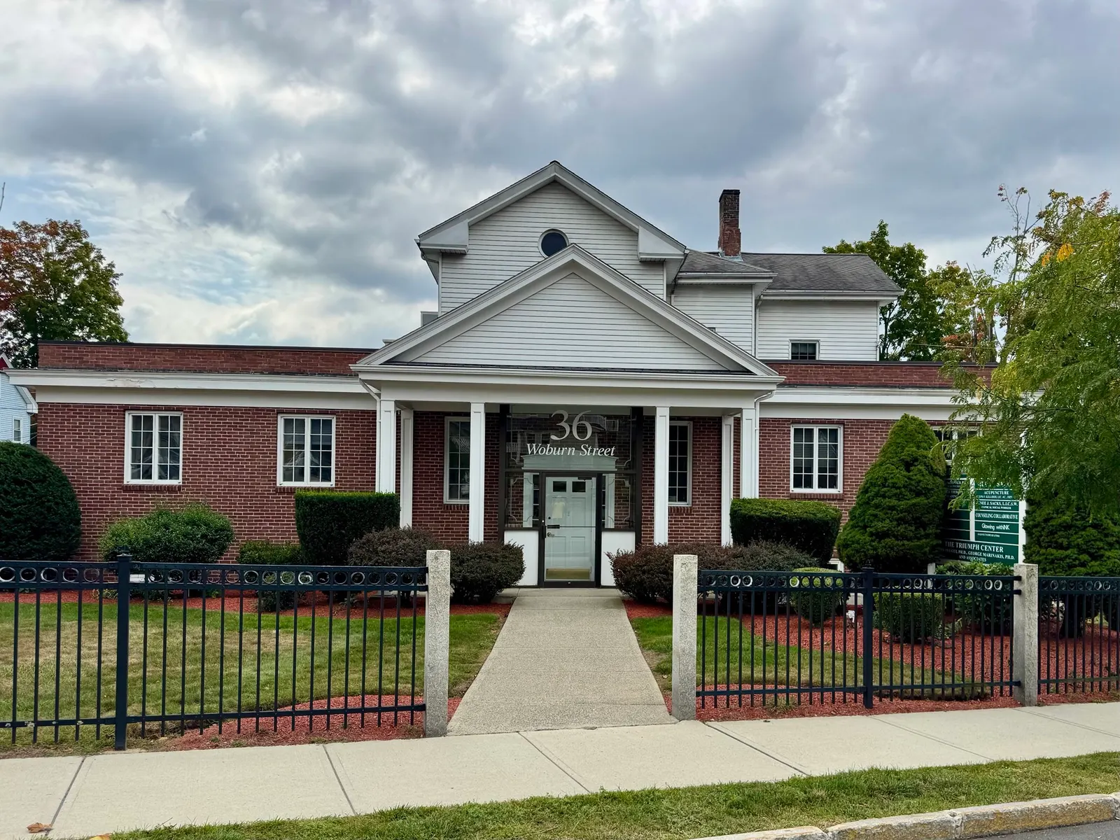 36 Woburn St #LL5, Reading