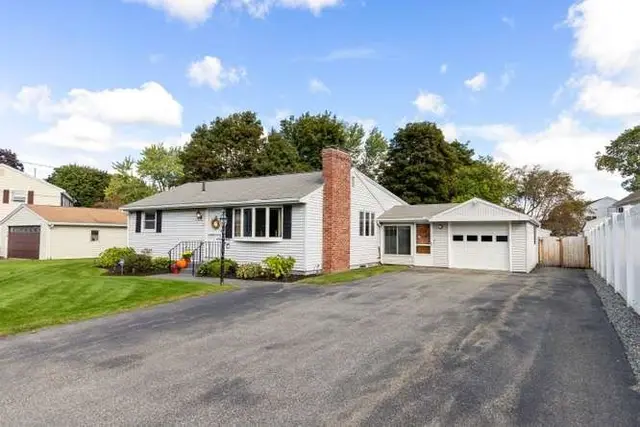 15 Marlboro Rd