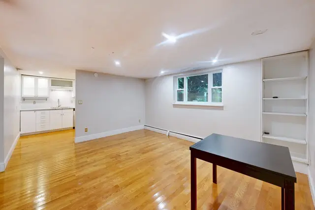 57 Colborne Rd #B2