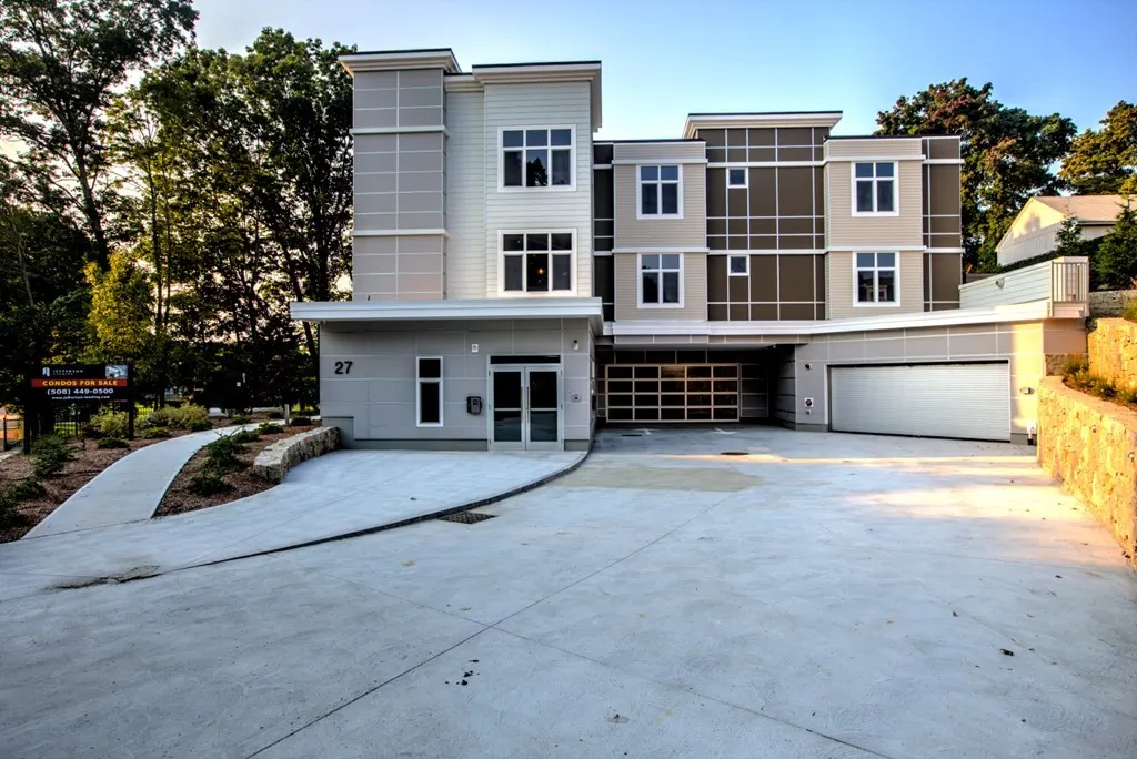 27 Jefferson #205, Marlborough