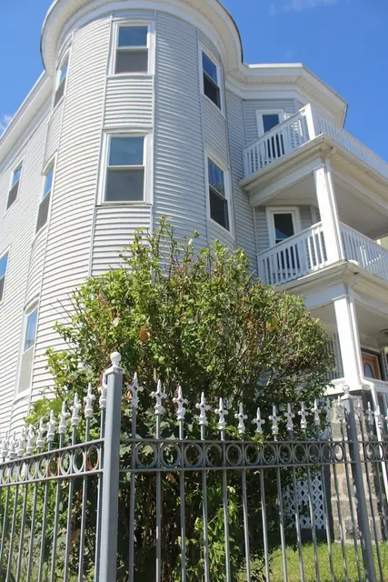 31 Topliff St #3