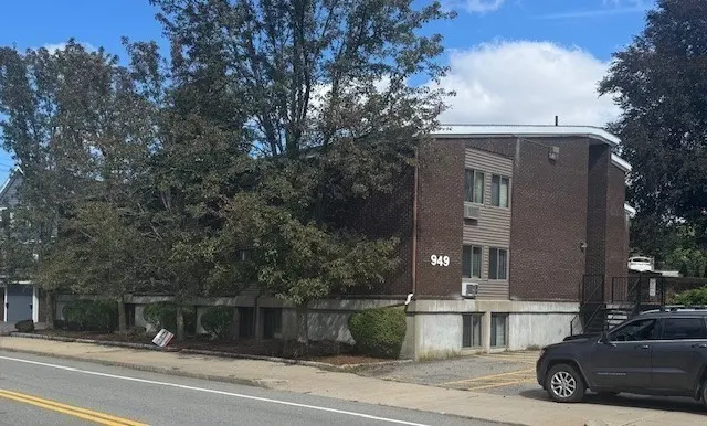 949 Main St #12, Woburn