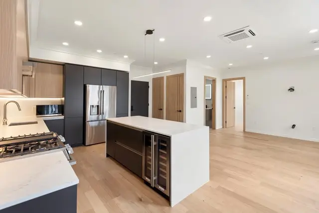 388 Washington Street #103