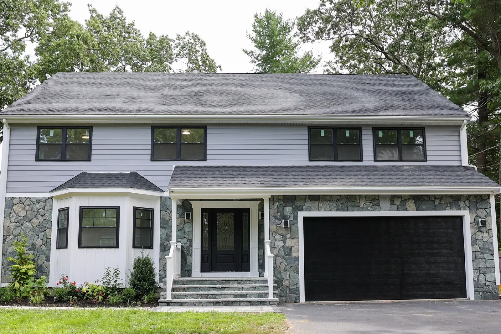 6 Briar Rd, Canton