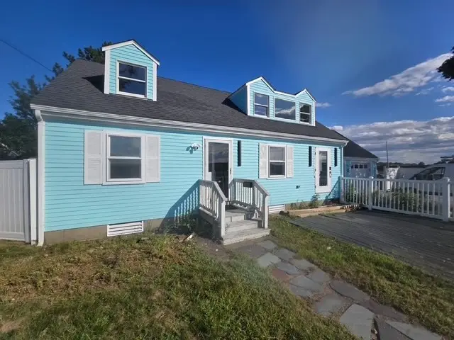 274 Newport Rd