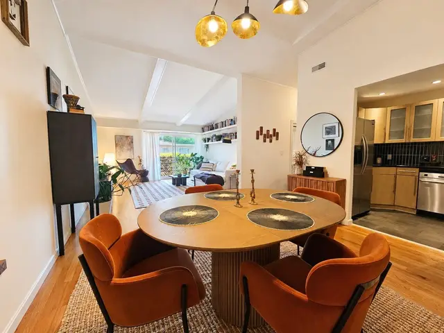 55 Broadlawn Park #16B