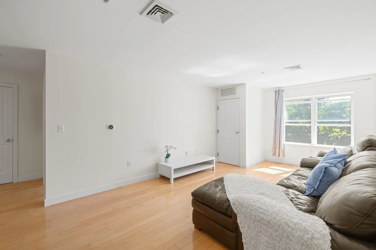 30 Franklin St #312, Malden