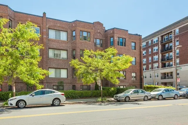 108 Washington St #3-11