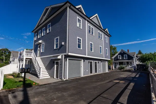 30 Maple St #2