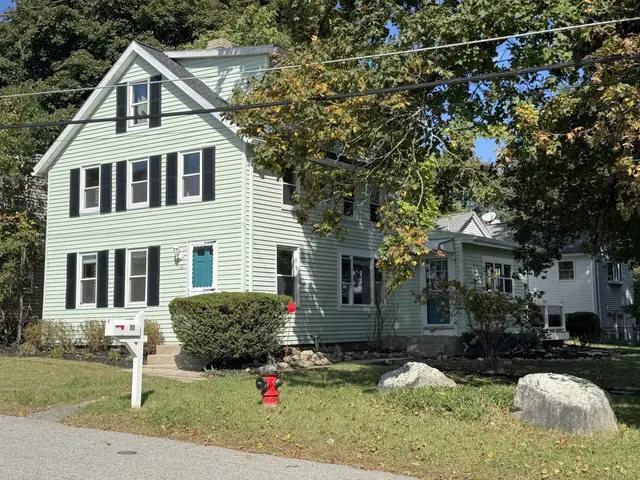 10 Metropolitan Ave