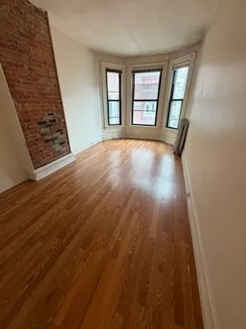 16 Isabella #2, Boston