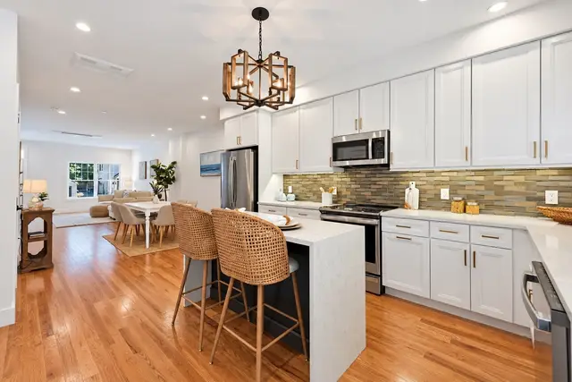 34 Linwood Ave #34