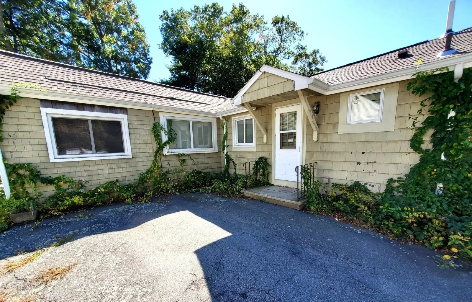 80 West St., Pembroke