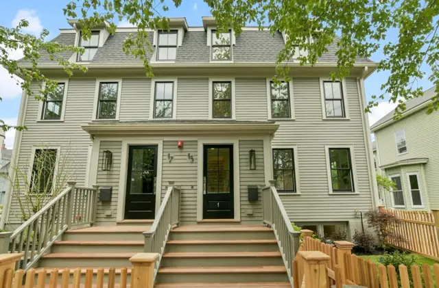 15 Pleasant St #1