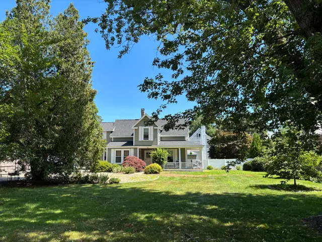 159 Railroad Avenue