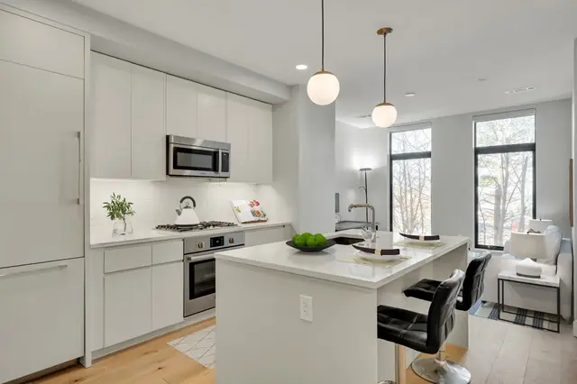 191 Washington Steet #421