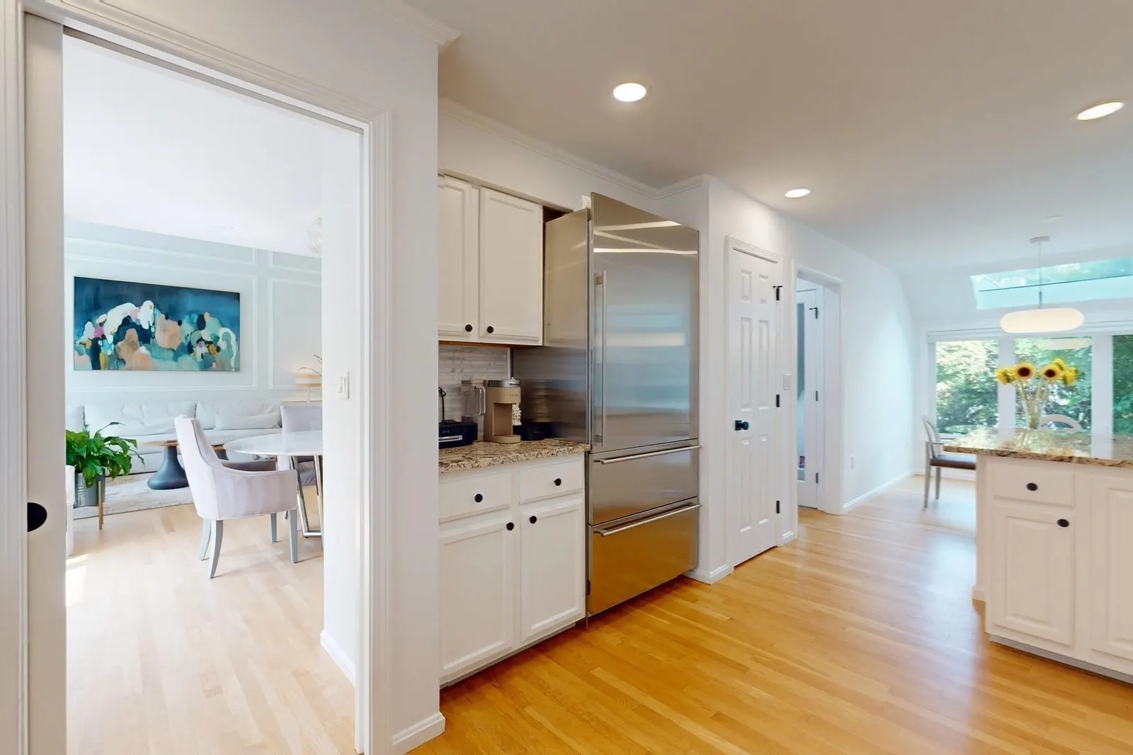 15 Kings Way #11, Waltham