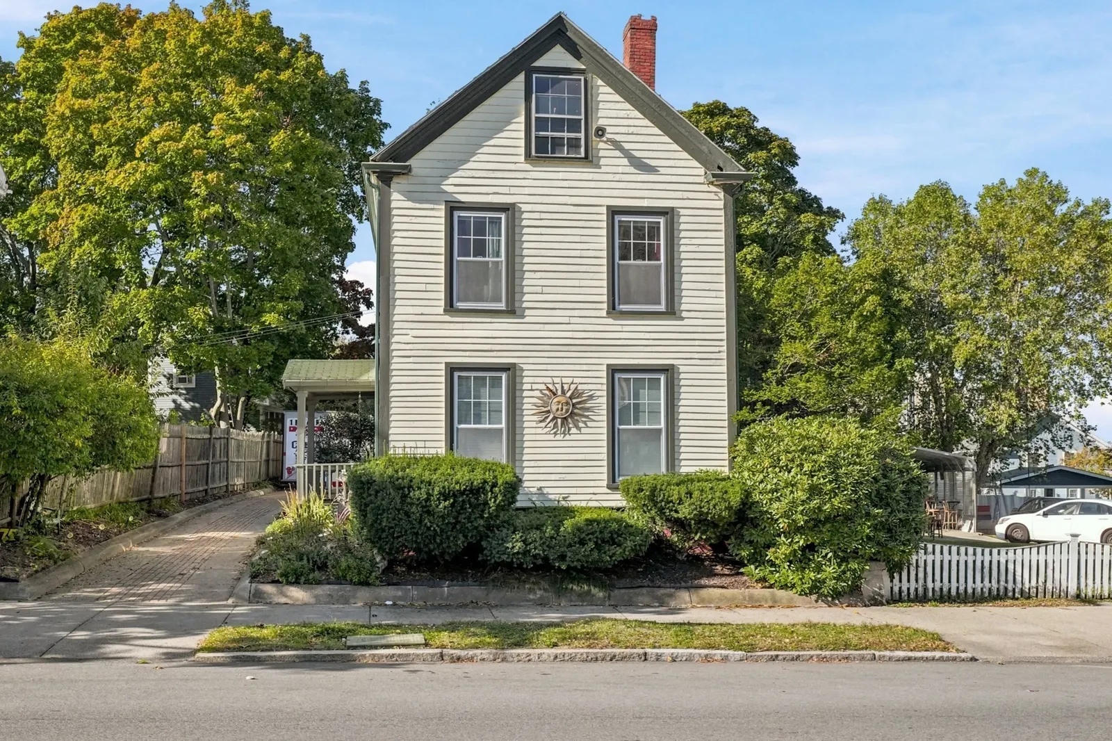 75 Nahant St, Lynn