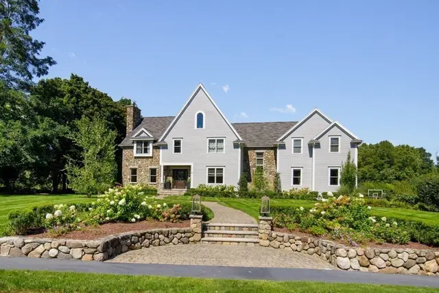 4 Haywood Farm