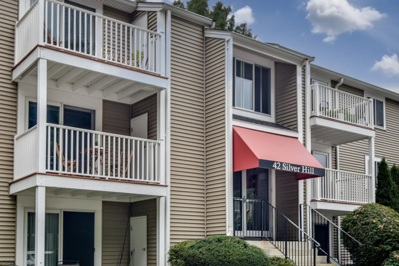 42 Silver Hill Lane #5, Natick