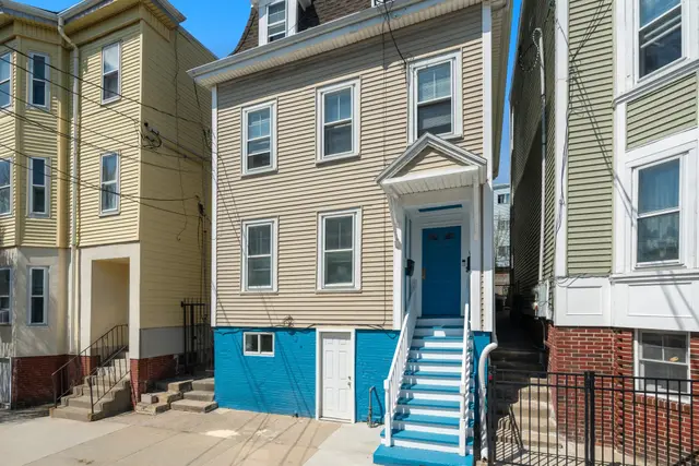 212 Princeton St. #U2