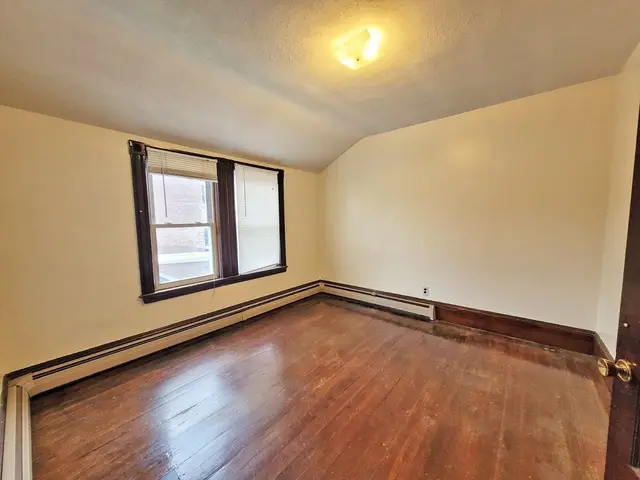 168 Elm St. #3