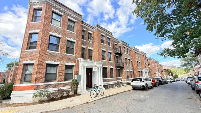 116 Sutherland Road #8