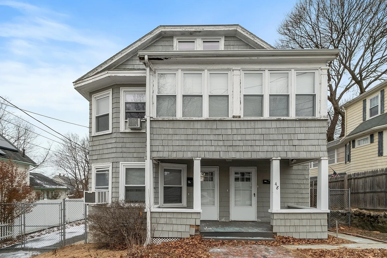 48 Saratoga St, Lynn